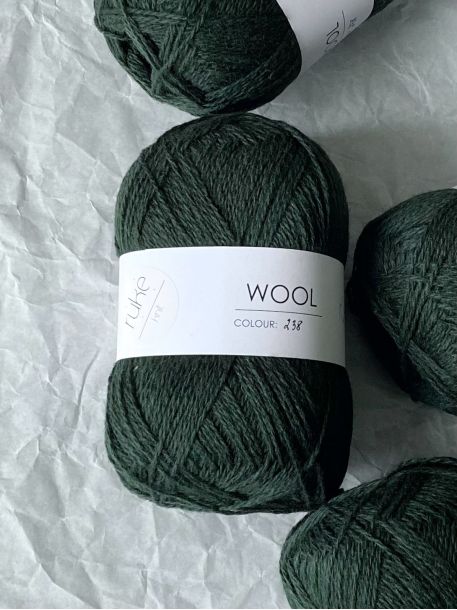 Ruke Knit Wollgarn – Jägergrün 238, 100g weiches Garn