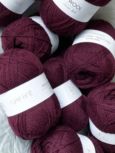 Ruke Knit Wollgarn – Pflaume (259) 100g weiches Garn