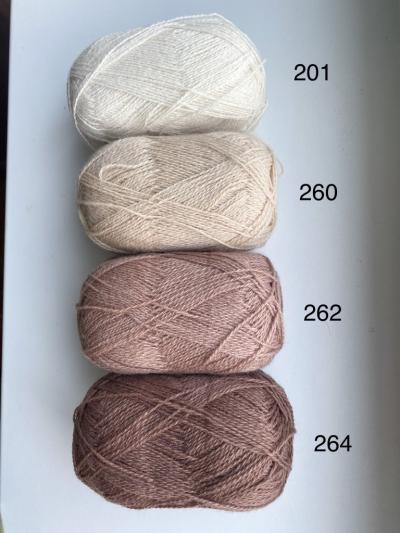 Ruke Knit Wollgarn – Mokka 264, 100g weiches Garn