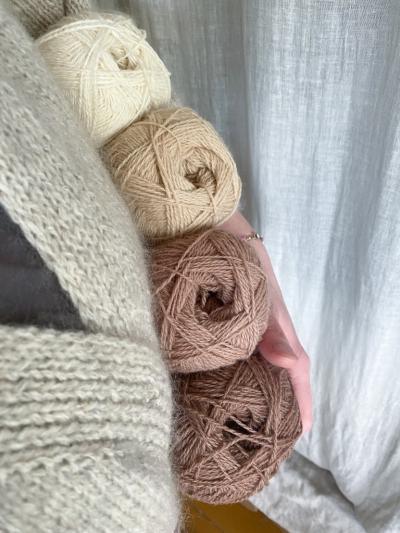 Ruke Knit Wollgarn – Mokka 264, 100g weiches Garn